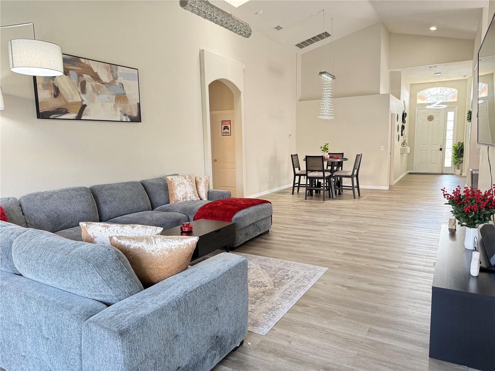 650 TUSCAN HILLS BLVD, DAVENPORT, FL, 33897