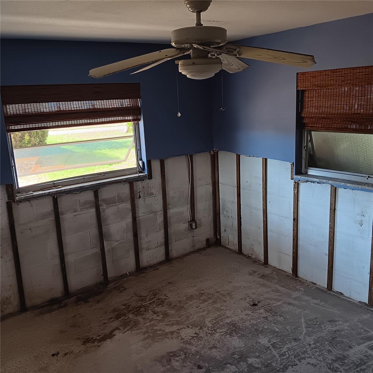 439 129TH AVE E, MADEIRA BEACH, FL, 33708