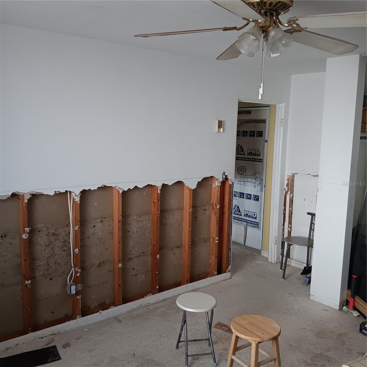 439 129TH AVE E, MADEIRA BEACH, FL, 33708
