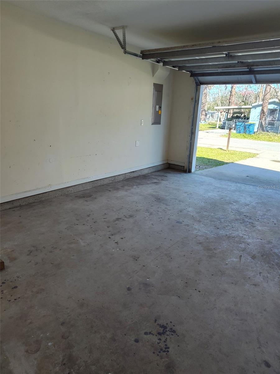 8736 DANDY AVE, JACKSONVILLE, FL, 32211