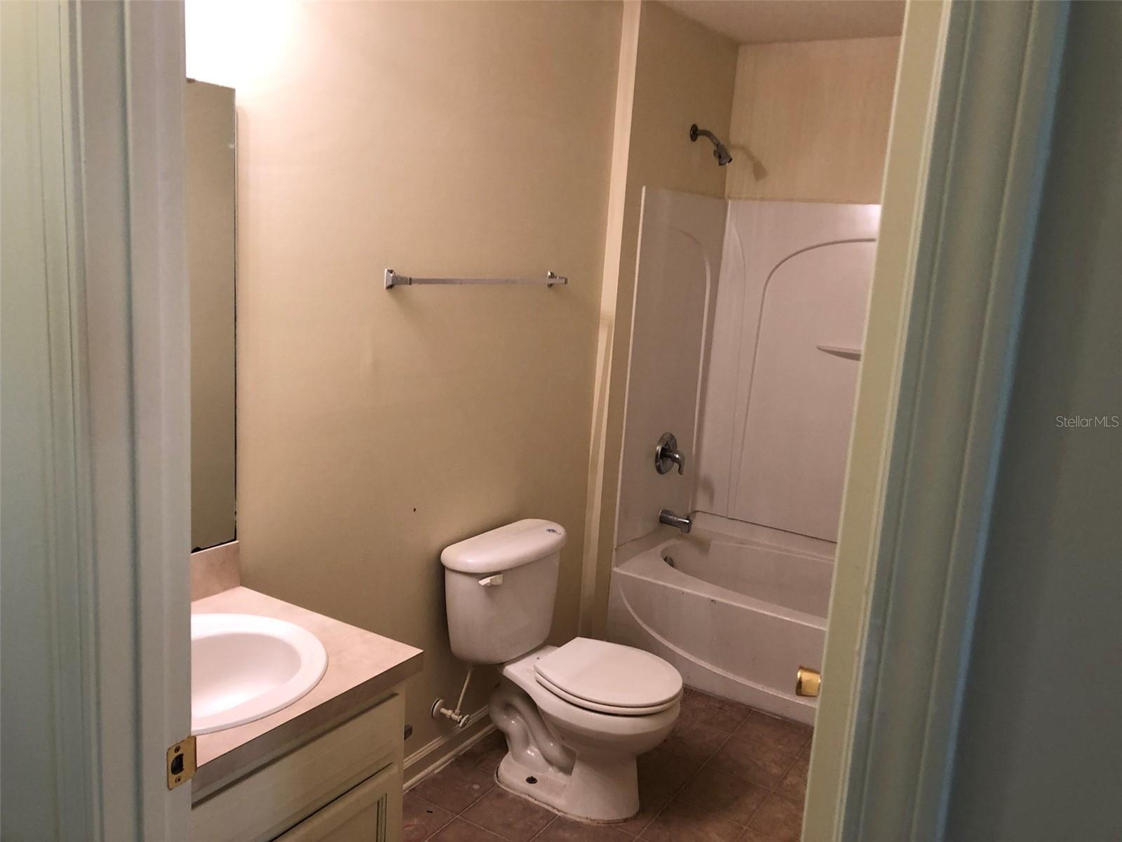 8736 DANDY AVE, JACKSONVILLE, FL, 32211