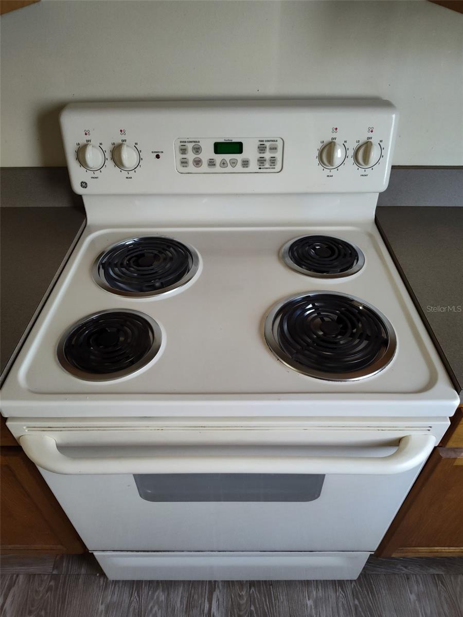 8736 DANDY AVE, JACKSONVILLE, FL, 32211