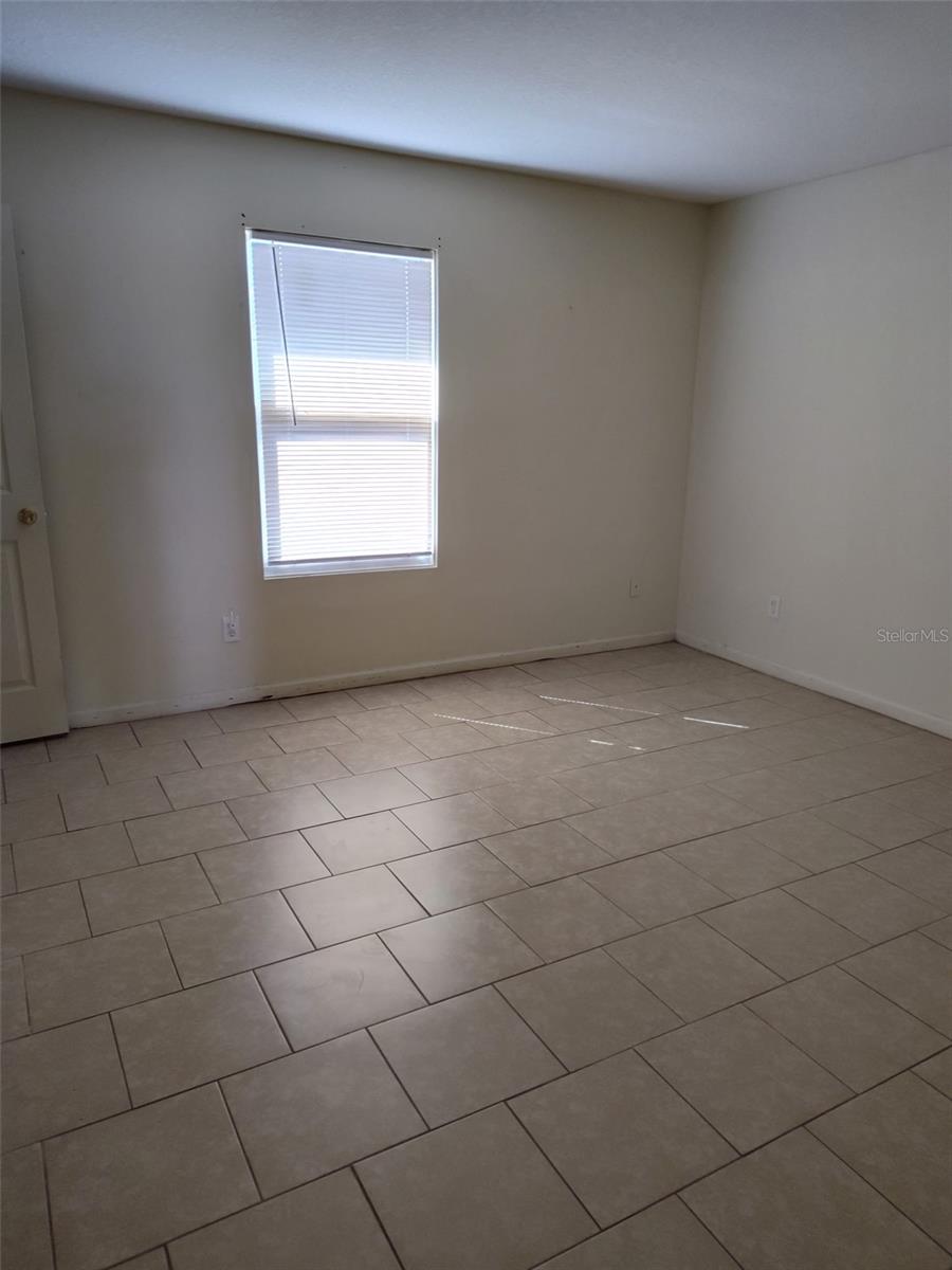 8736 DANDY AVE, JACKSONVILLE, FL, 32211