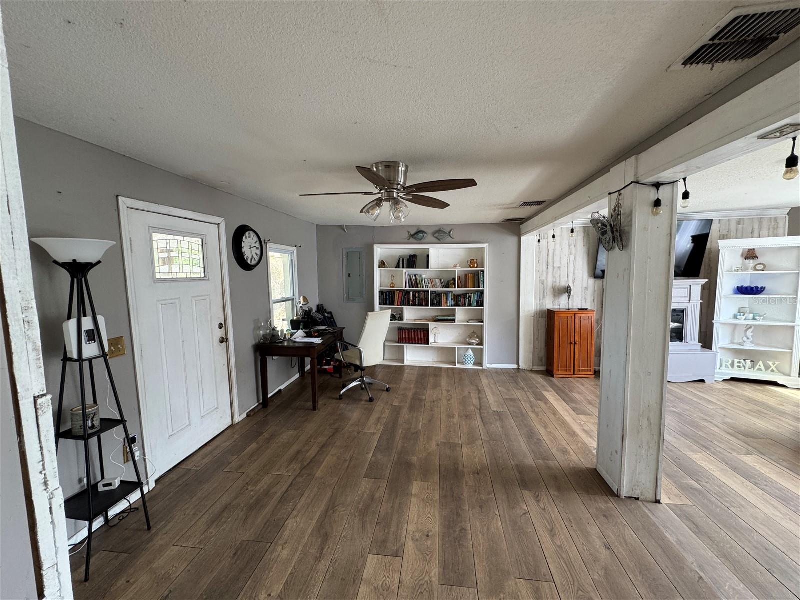 1425 DOUGLAS RD, GROVELAND, FL, 34736