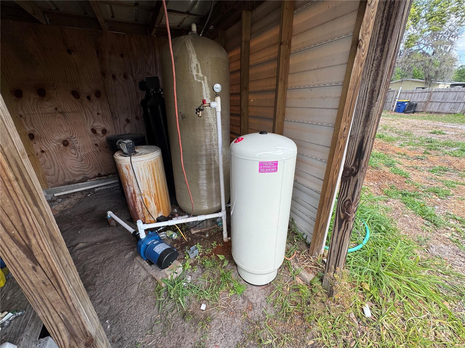 1425 DOUGLAS RD, GROVELAND, FL, 34736