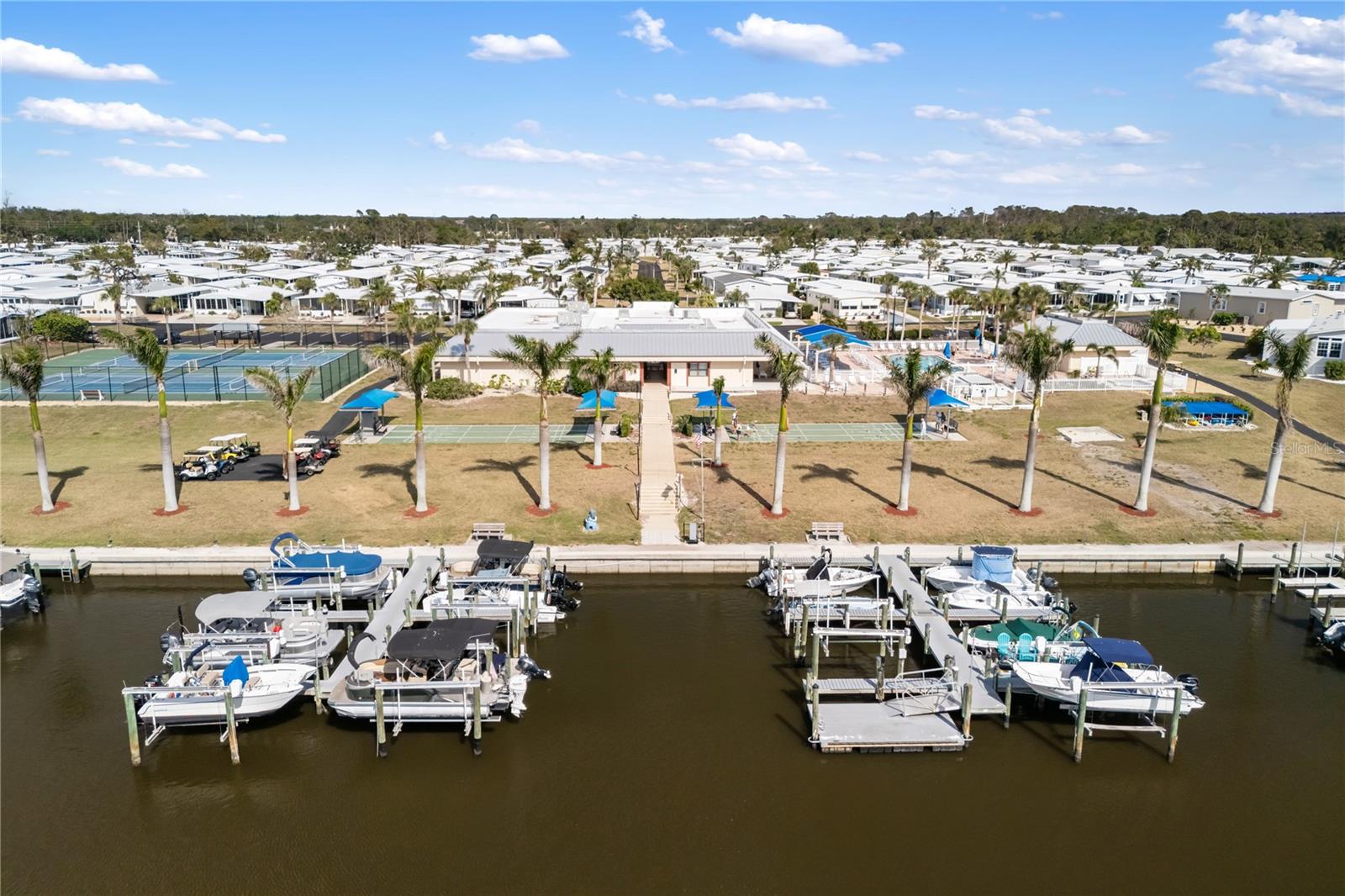 4 S MARINA PLZ, ENGLEWOOD, FL, 34223