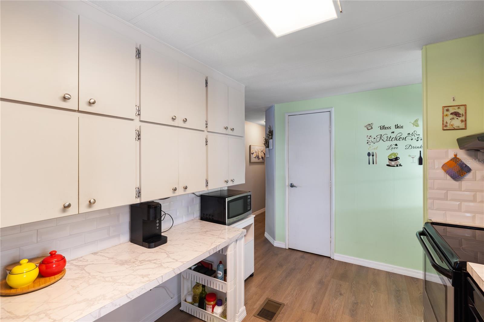 4 S MARINA PLZ, ENGLEWOOD, FL, 34223