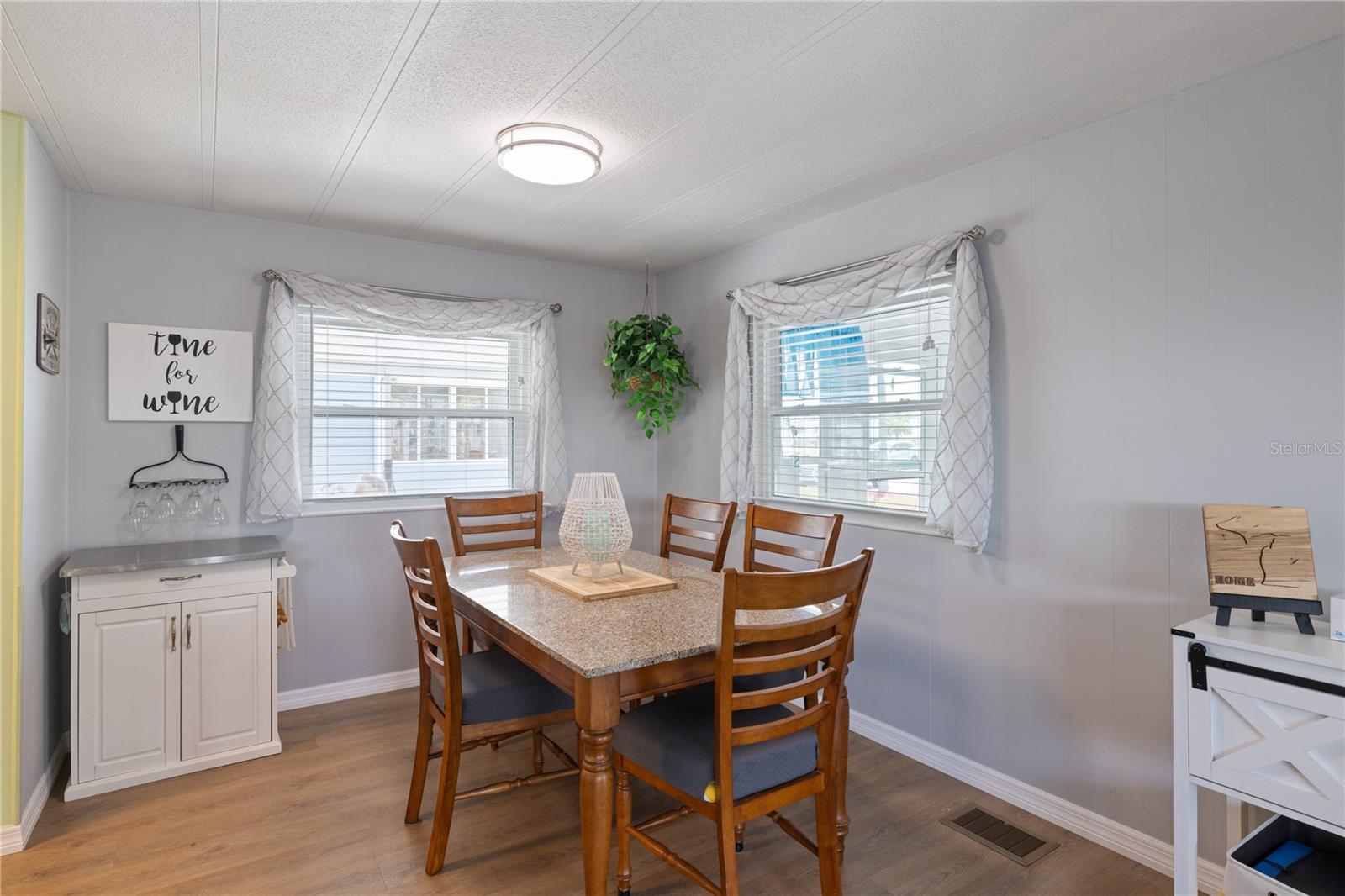 4 S MARINA PLZ, ENGLEWOOD, FL, 34223