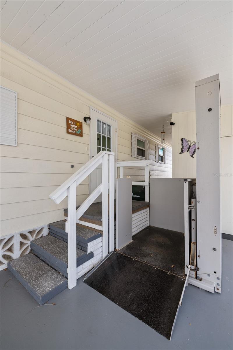 4 S MARINA PLZ, ENGLEWOOD, FL, 34223