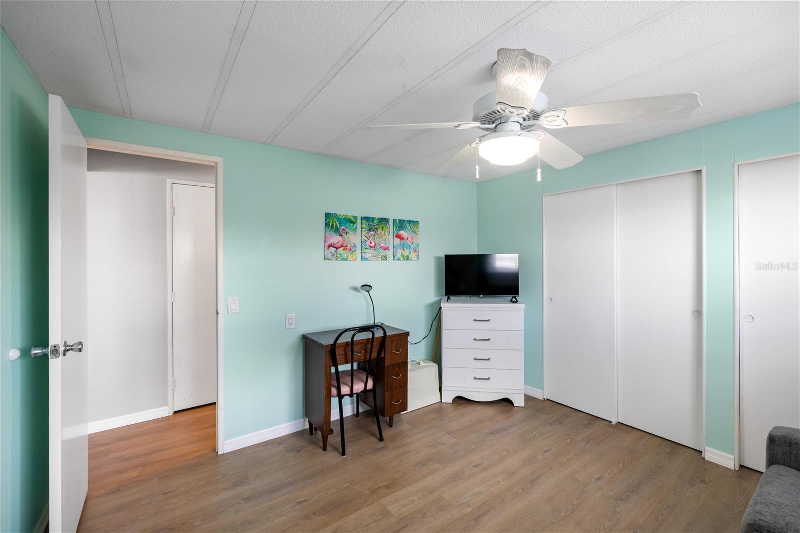 4 S MARINA PLZ, ENGLEWOOD, FL, 34223