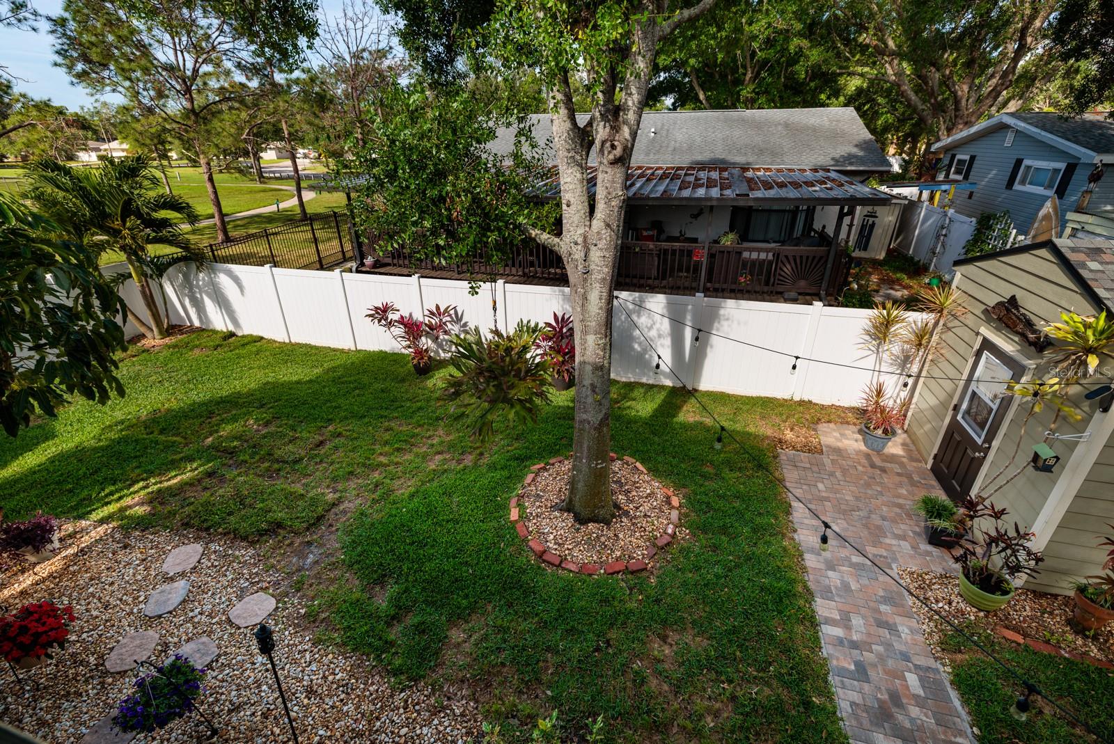 5600 LEE ST NE, ST PETERSBURG, FL, 33704