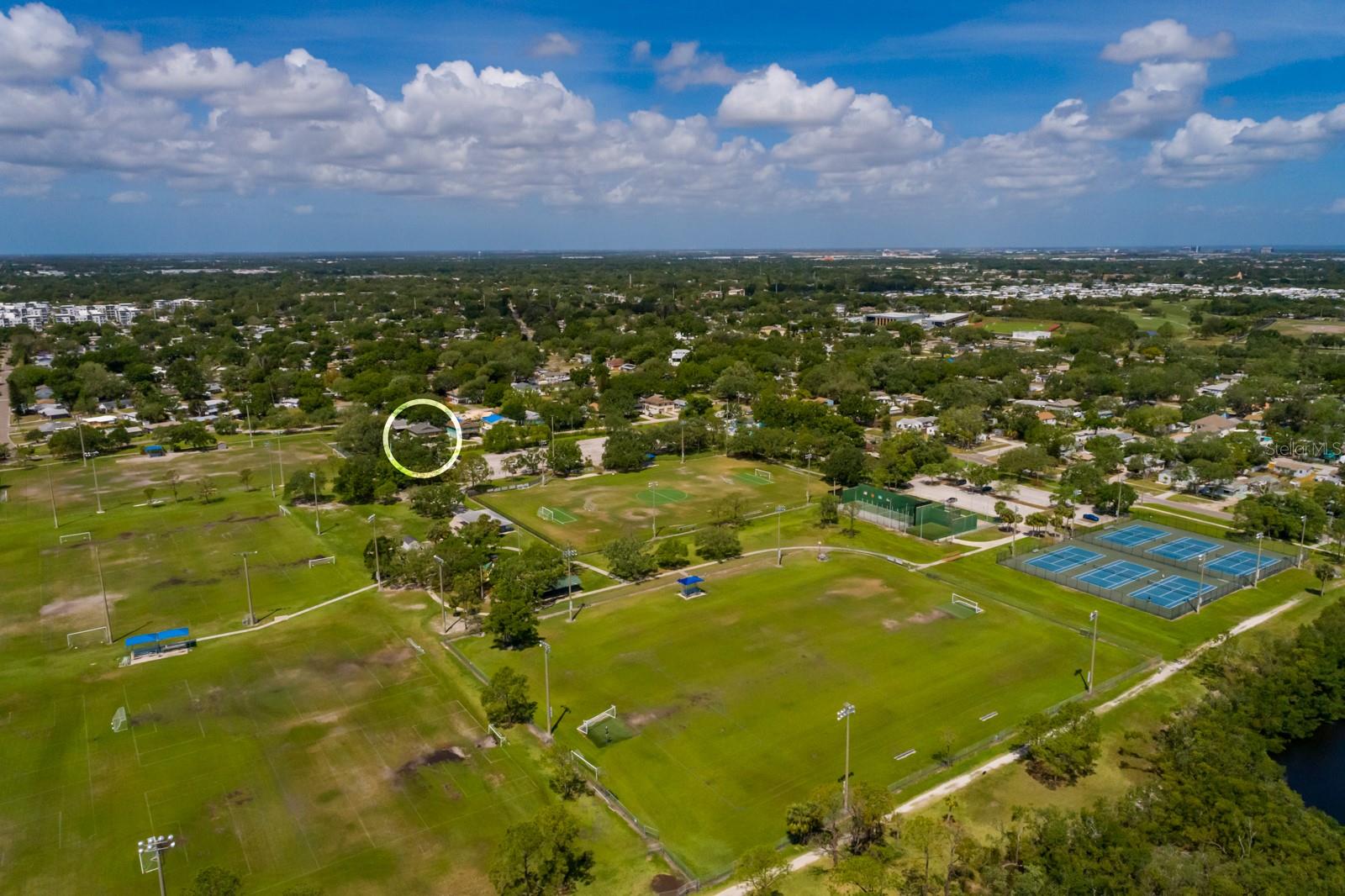 5600 LEE ST NE, ST PETERSBURG, FL, 33704