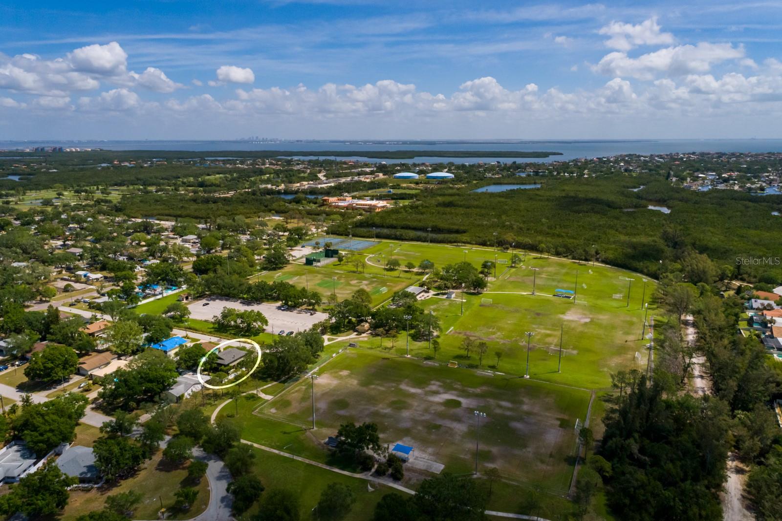 5600 LEE ST NE, ST PETERSBURG, FL, 33704