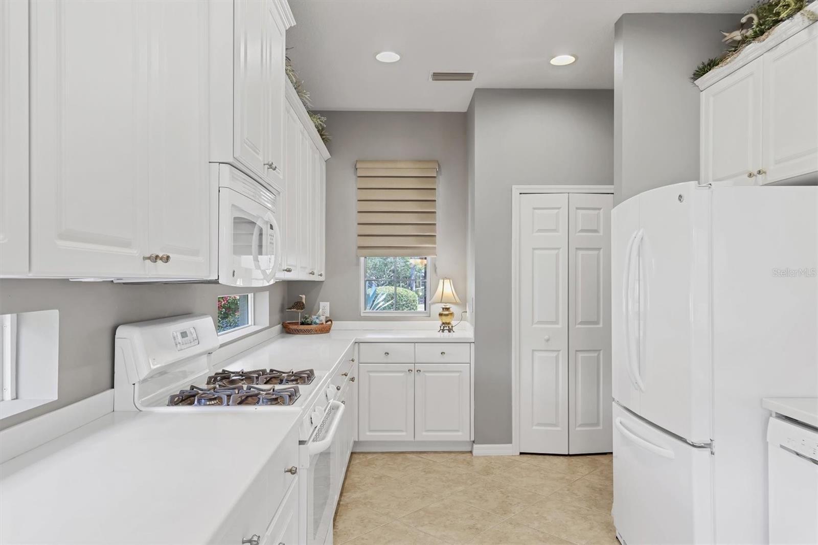7710 SEVEN OAKS DR, BRADENTON, FL, 34201