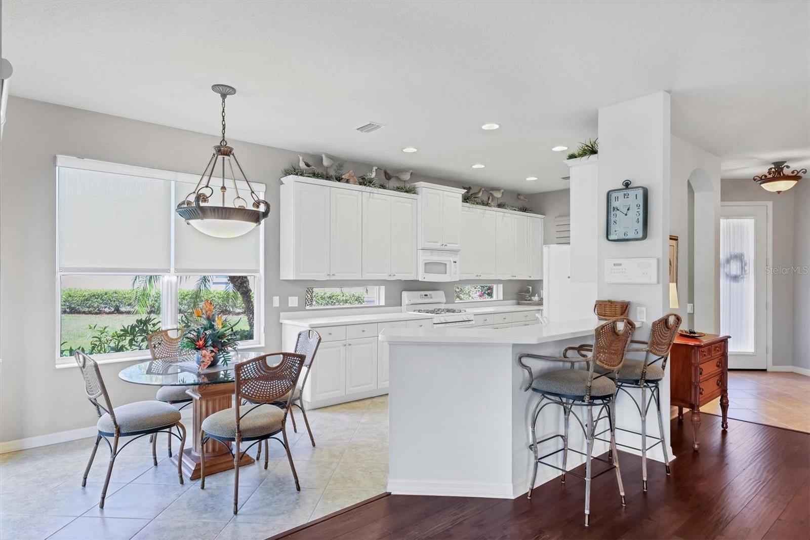 7710 SEVEN OAKS DR, BRADENTON, FL, 34201
