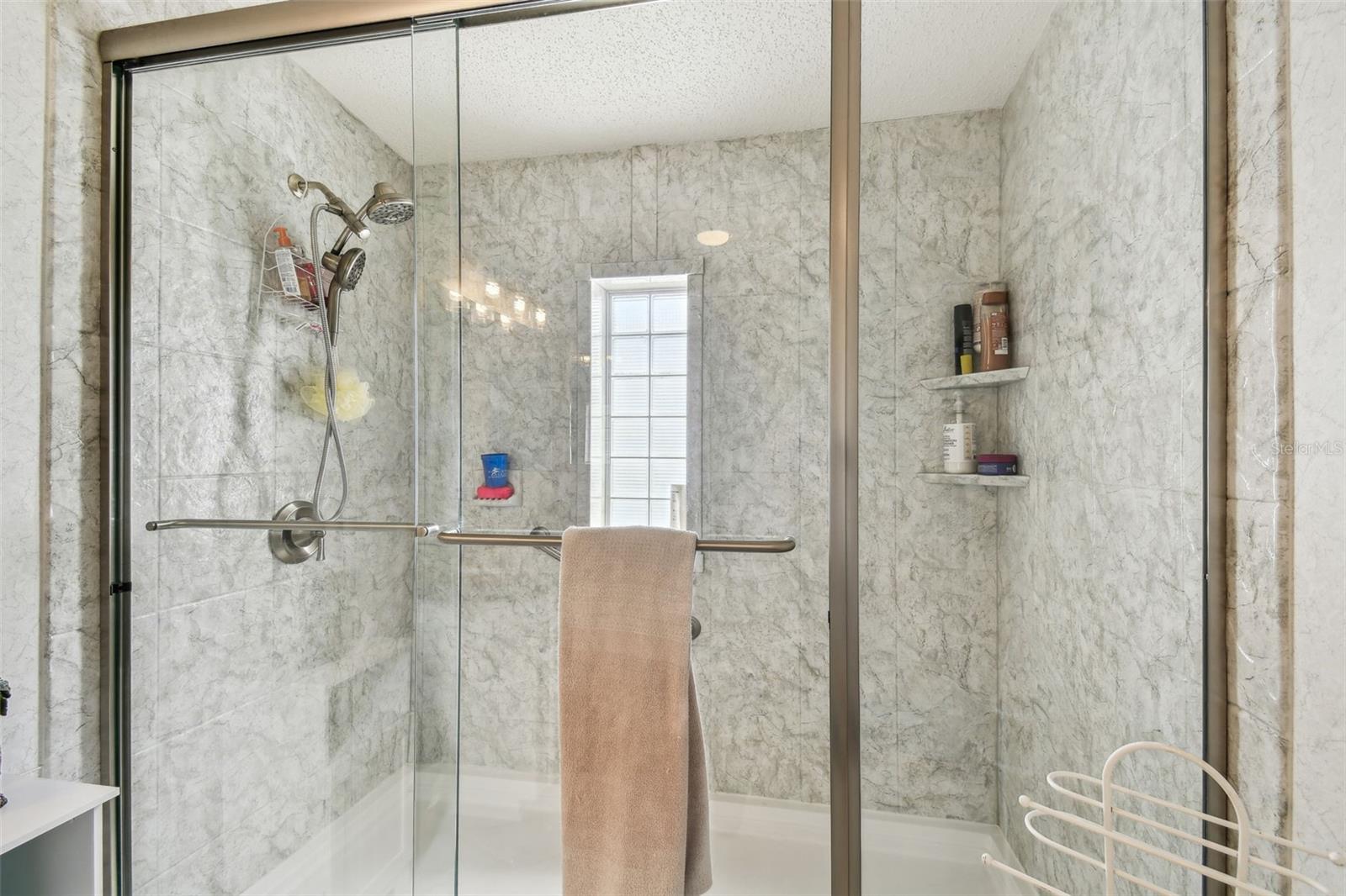 37510 NEW HORIZONS BLVD, ZEPHYRHILLS, FL, 33541