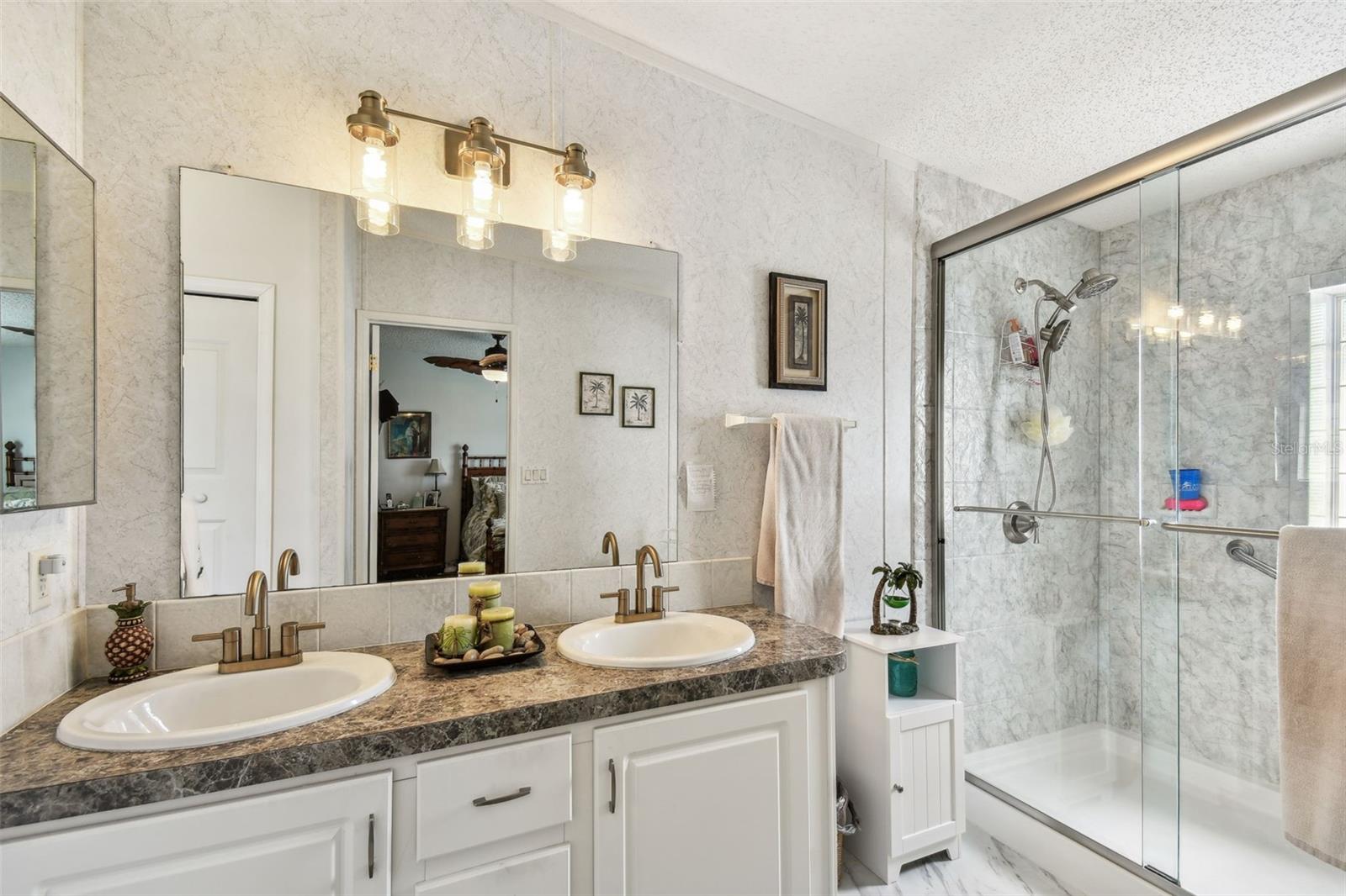 37510 NEW HORIZONS BLVD, ZEPHYRHILLS, FL, 33541