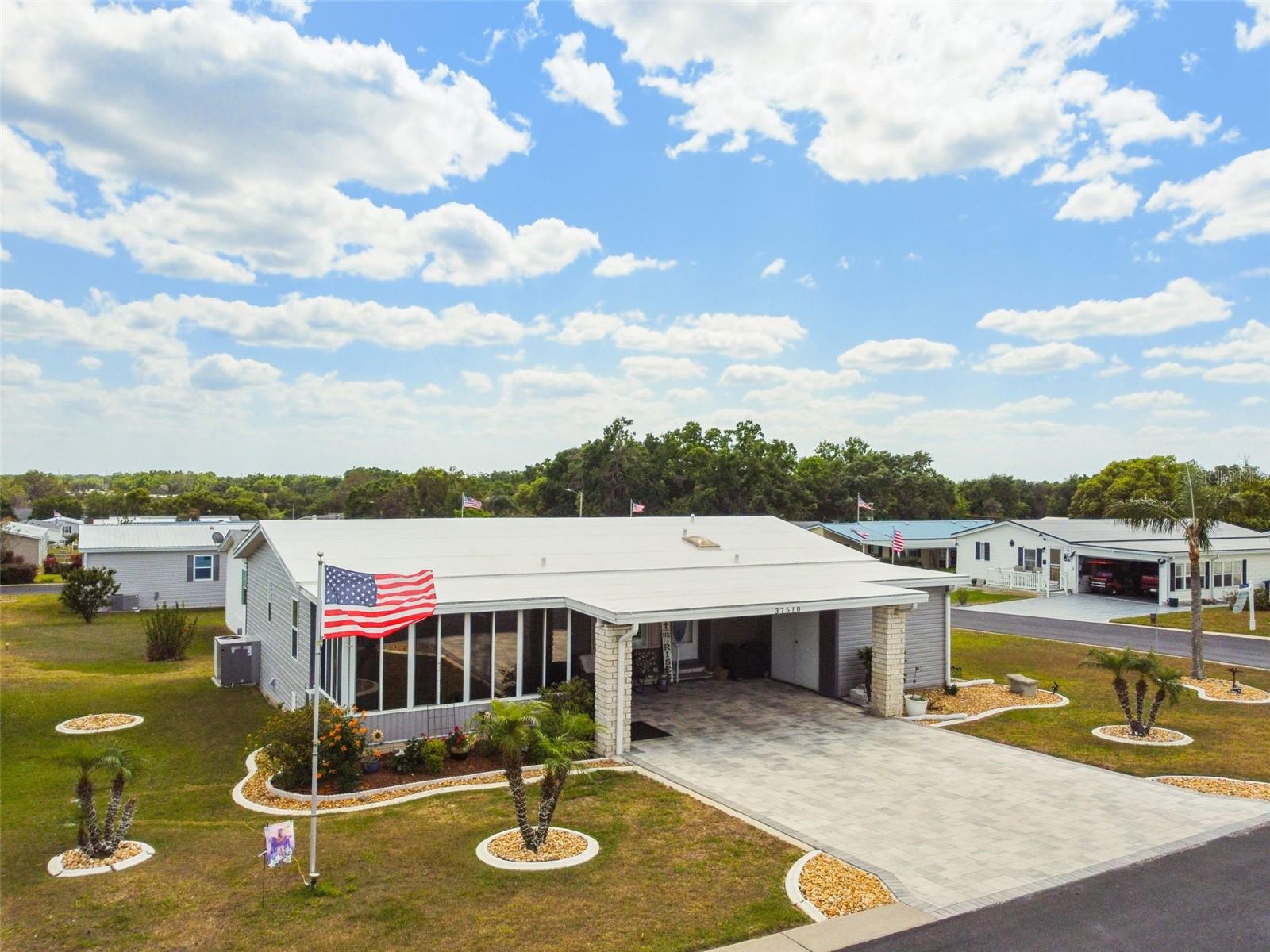 37510 NEW HORIZONS BLVD, ZEPHYRHILLS, FL, 33541