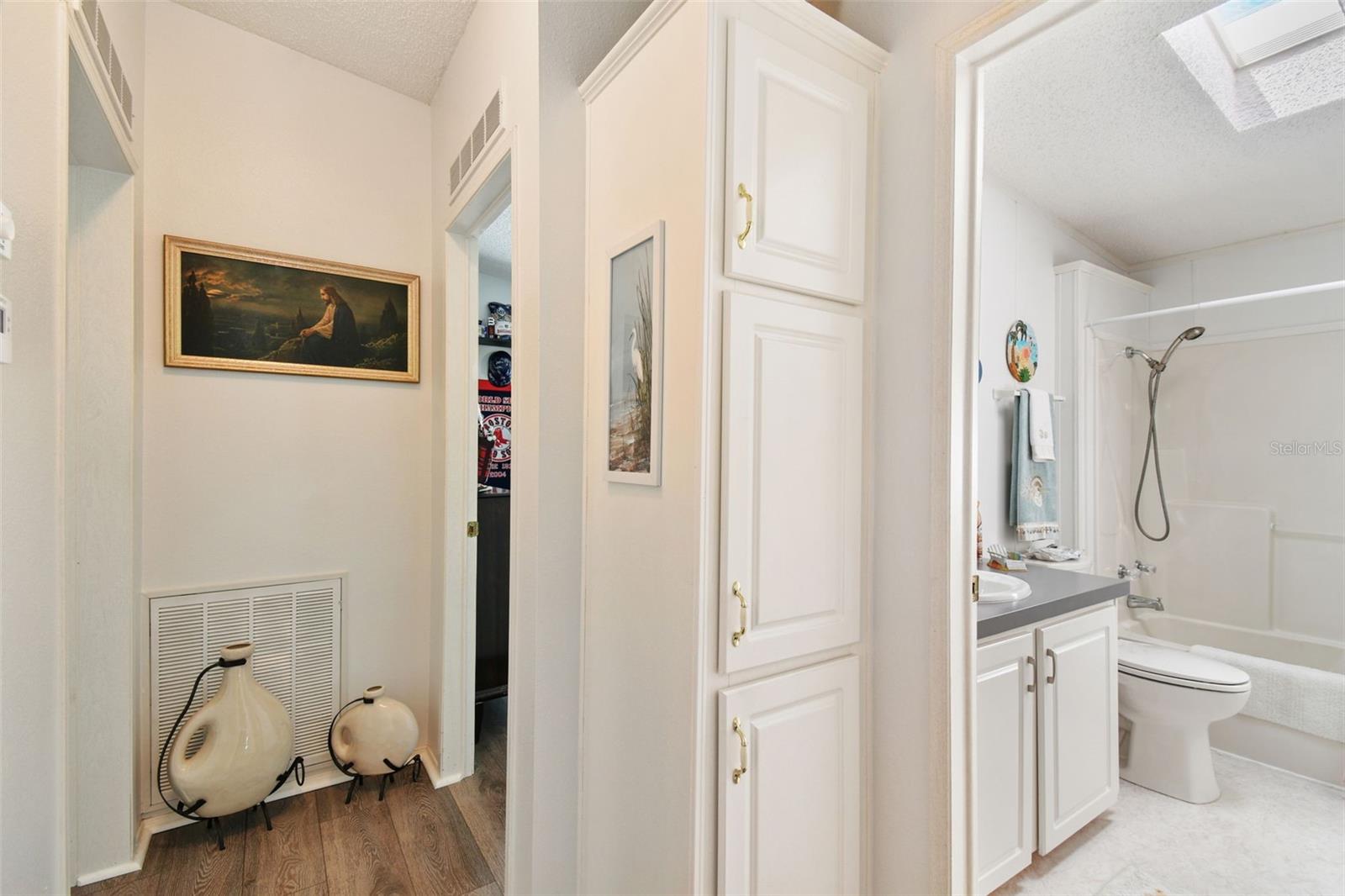 37510 NEW HORIZONS BLVD, ZEPHYRHILLS, FL, 33541