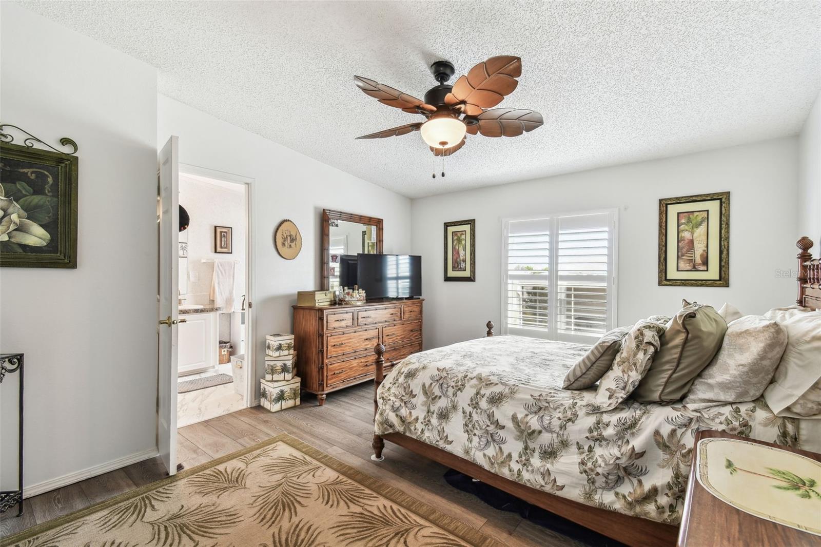 37510 NEW HORIZONS BLVD, ZEPHYRHILLS, FL, 33541