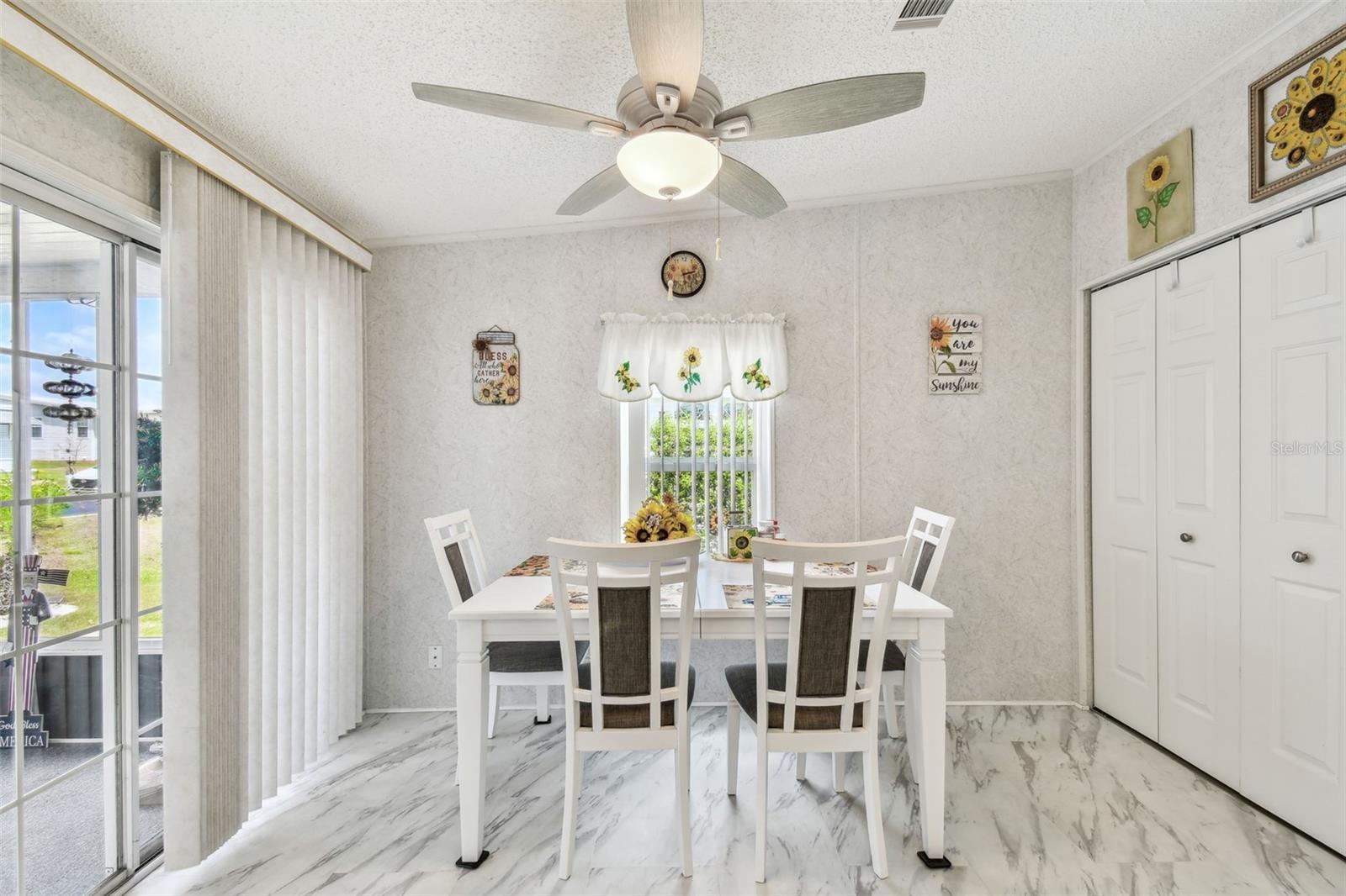 37510 NEW HORIZONS BLVD, ZEPHYRHILLS, FL, 33541