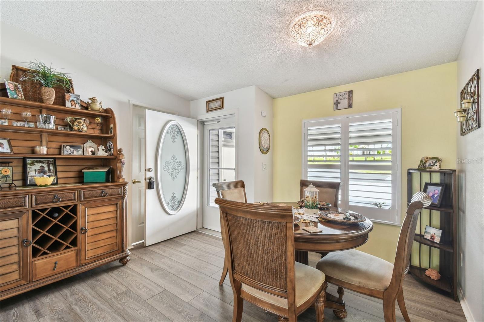 37510 NEW HORIZONS BLVD, ZEPHYRHILLS, FL, 33541