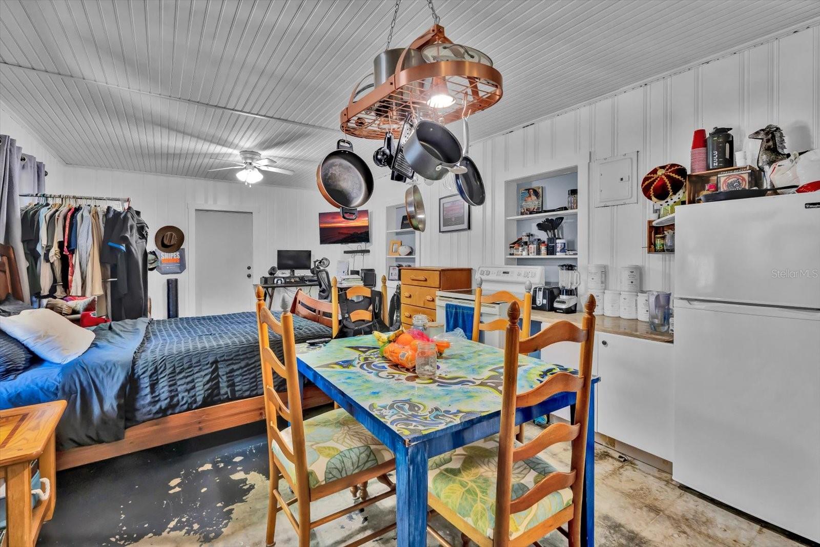 1941 JUNGLE RD, NEW SMYRNA BEACH, FL, 32168