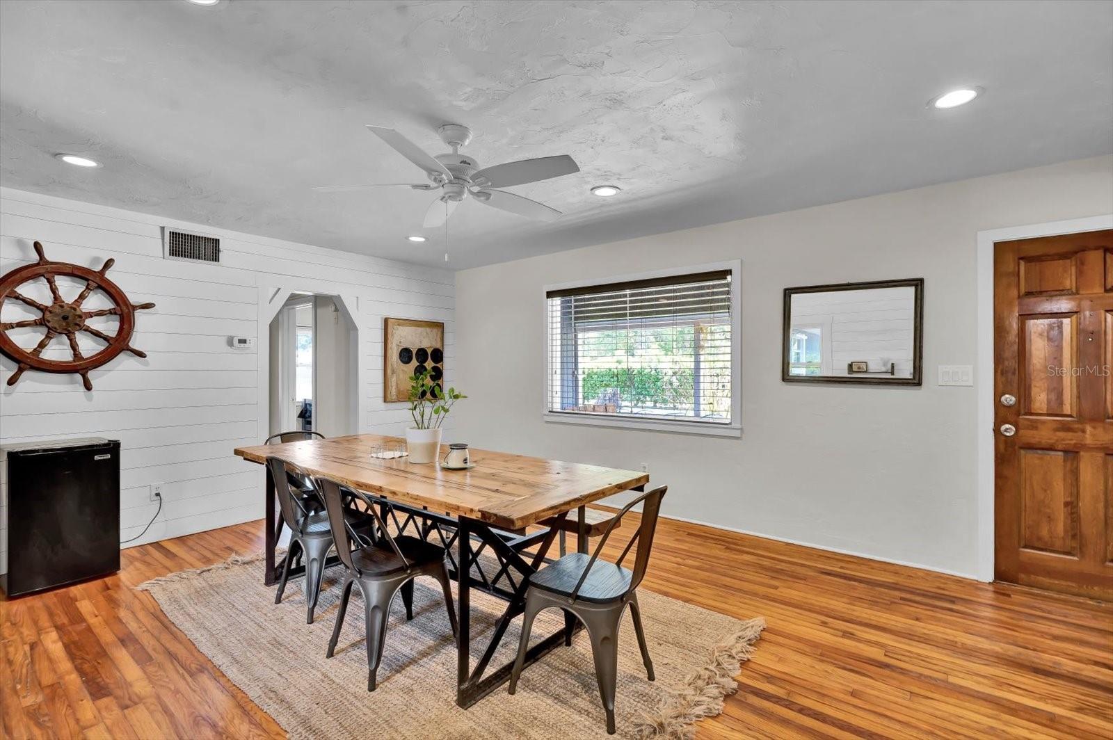 1941 JUNGLE RD, NEW SMYRNA BEACH, FL, 32168