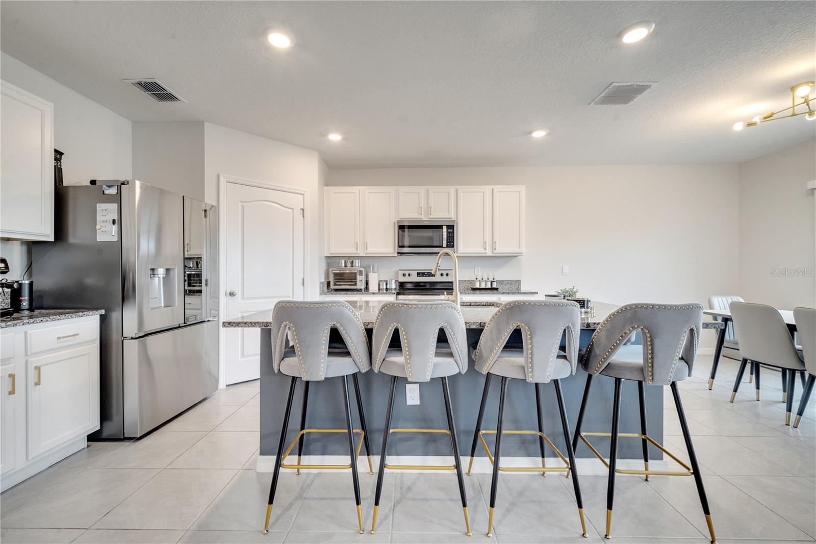 417 NOBLE AVE, DAVENPORT, FL, 33837