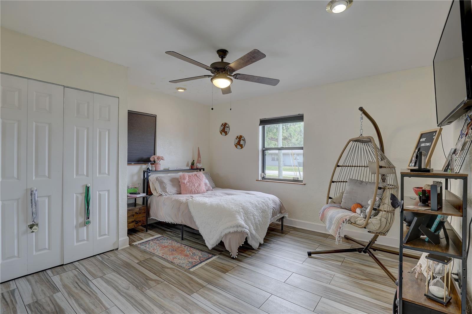 4715 71ST AVE N, PINELLAS PARK, FL, 33781