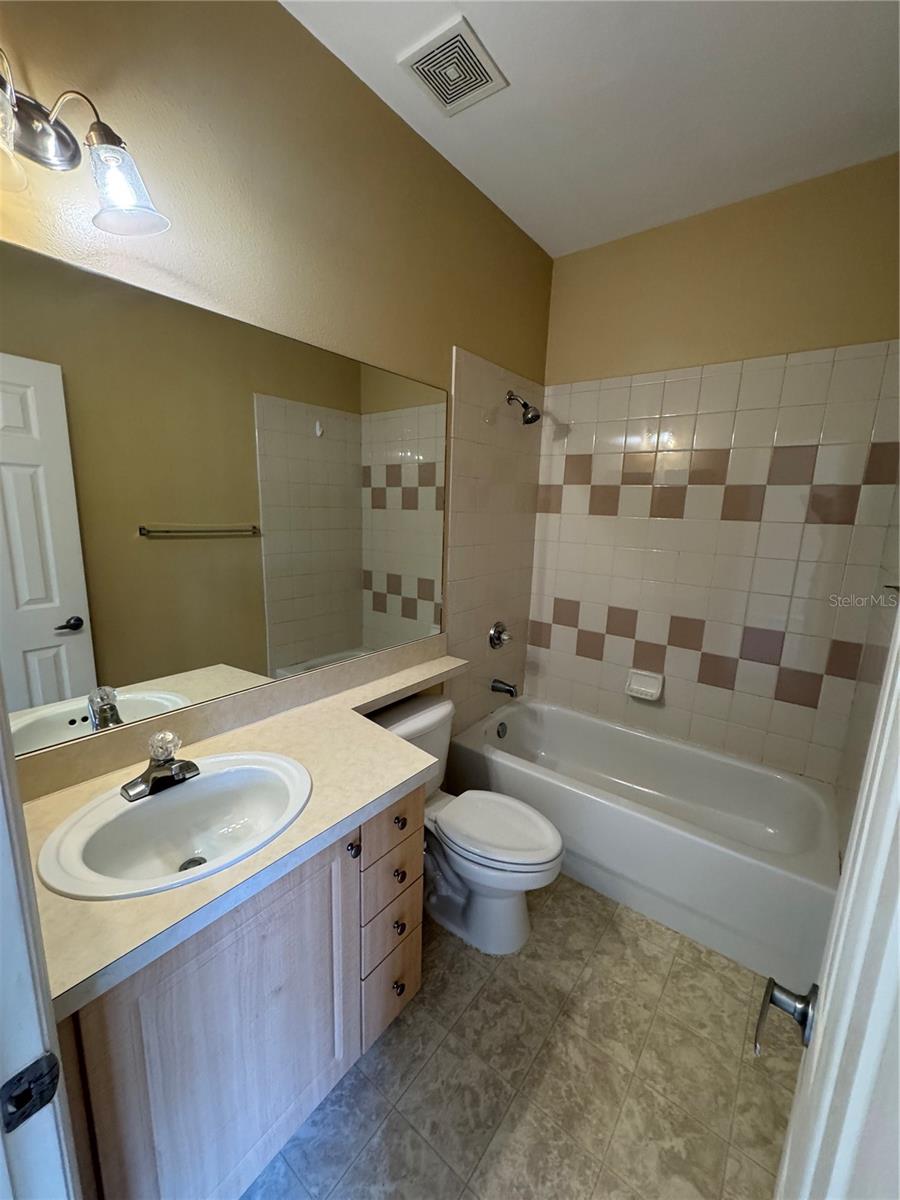 7605 PLANTATION CIR #n/a, UNIVERSITY PARK, FL, 34201