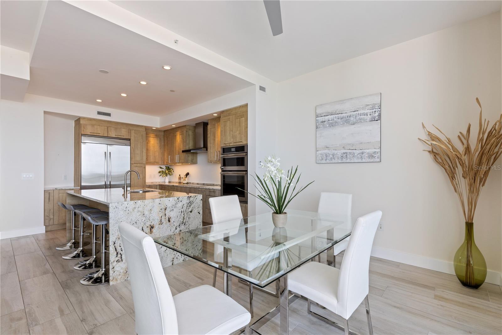 1155 N GULFSTREAM AVE #508, SARASOTA, FL, 34236