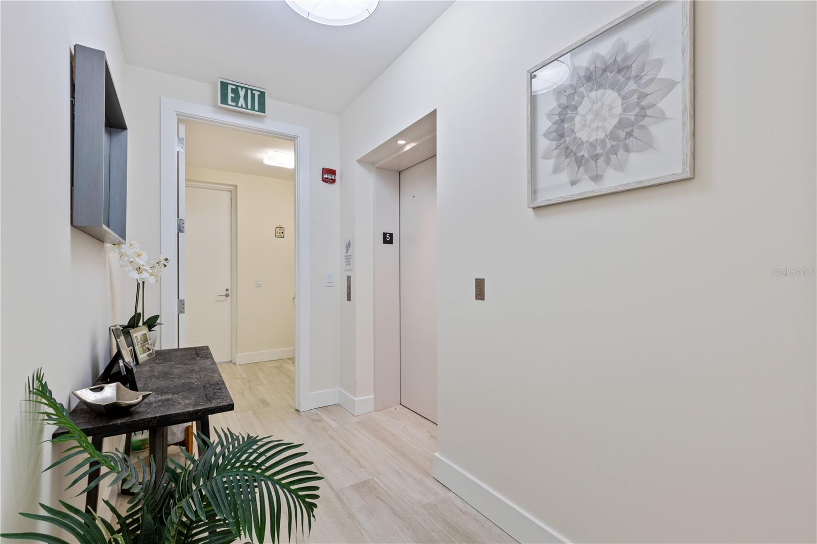 1155 N GULFSTREAM AVE #508, SARASOTA, FL, 34236