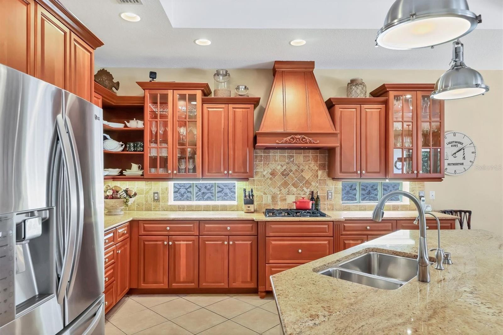 7816 ASHLEY CIR, UNIVERSITY PARK, FL, 34201