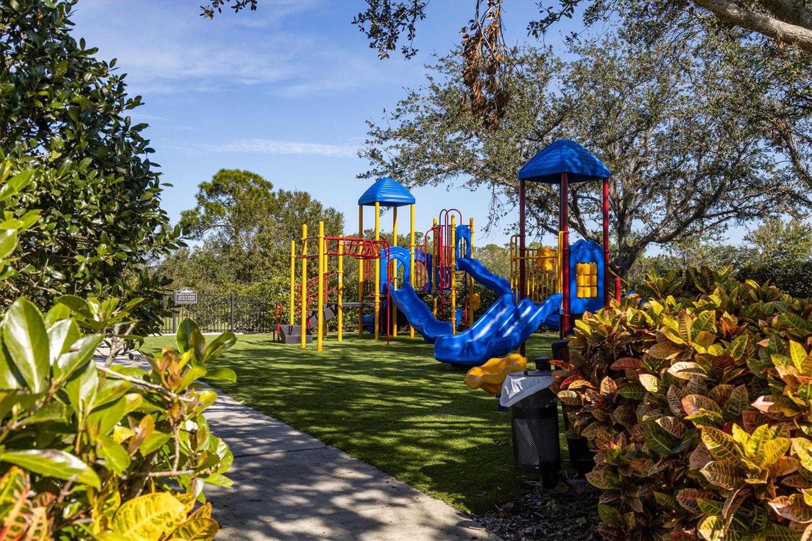 7816 ASHLEY CIR, UNIVERSITY PARK, FL, 34201