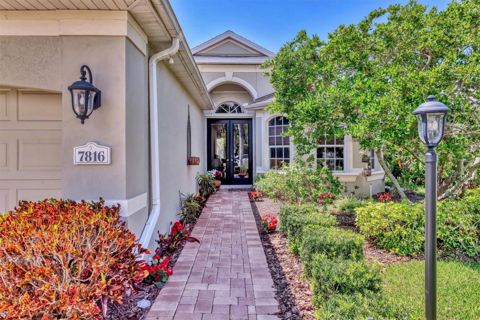 7816 ASHLEY CIR, UNIVERSITY PARK, FL, 34201