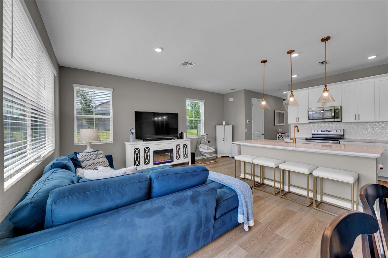 1624 PELICAN DR, DAVENPORT, FL, 33896