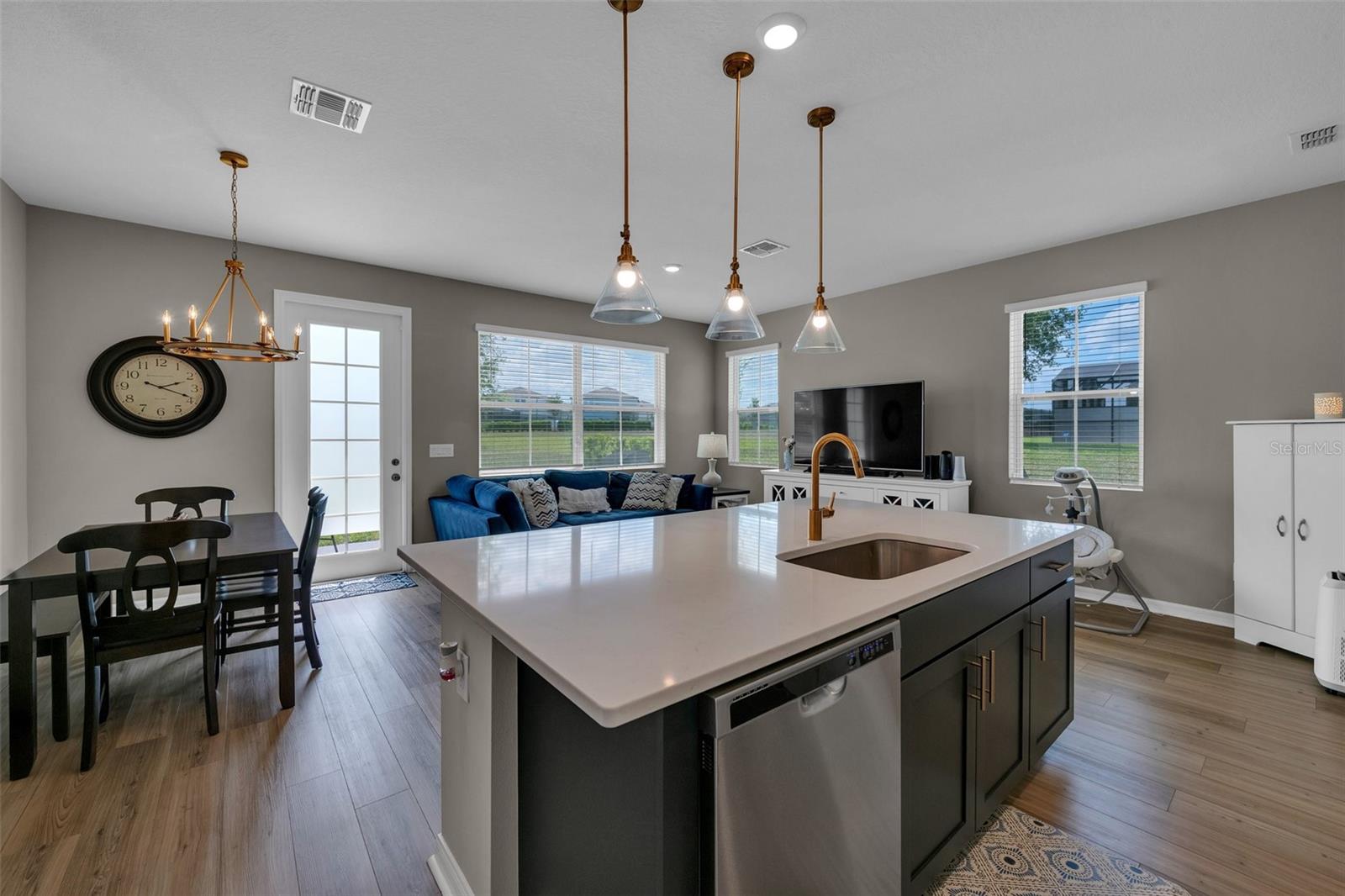 1624 PELICAN DR, DAVENPORT, FL, 33896