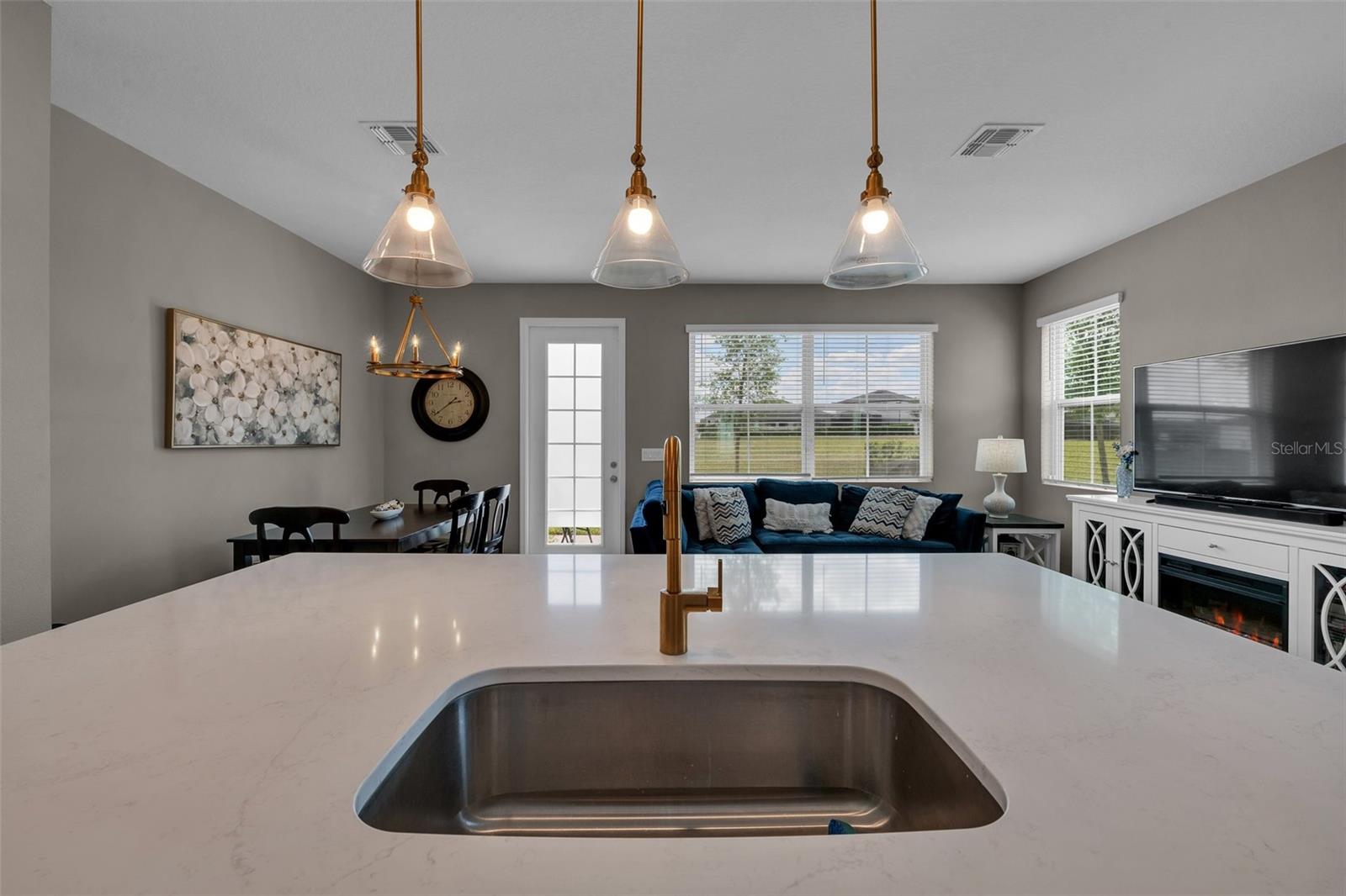 1624 PELICAN DR, DAVENPORT, FL, 33896