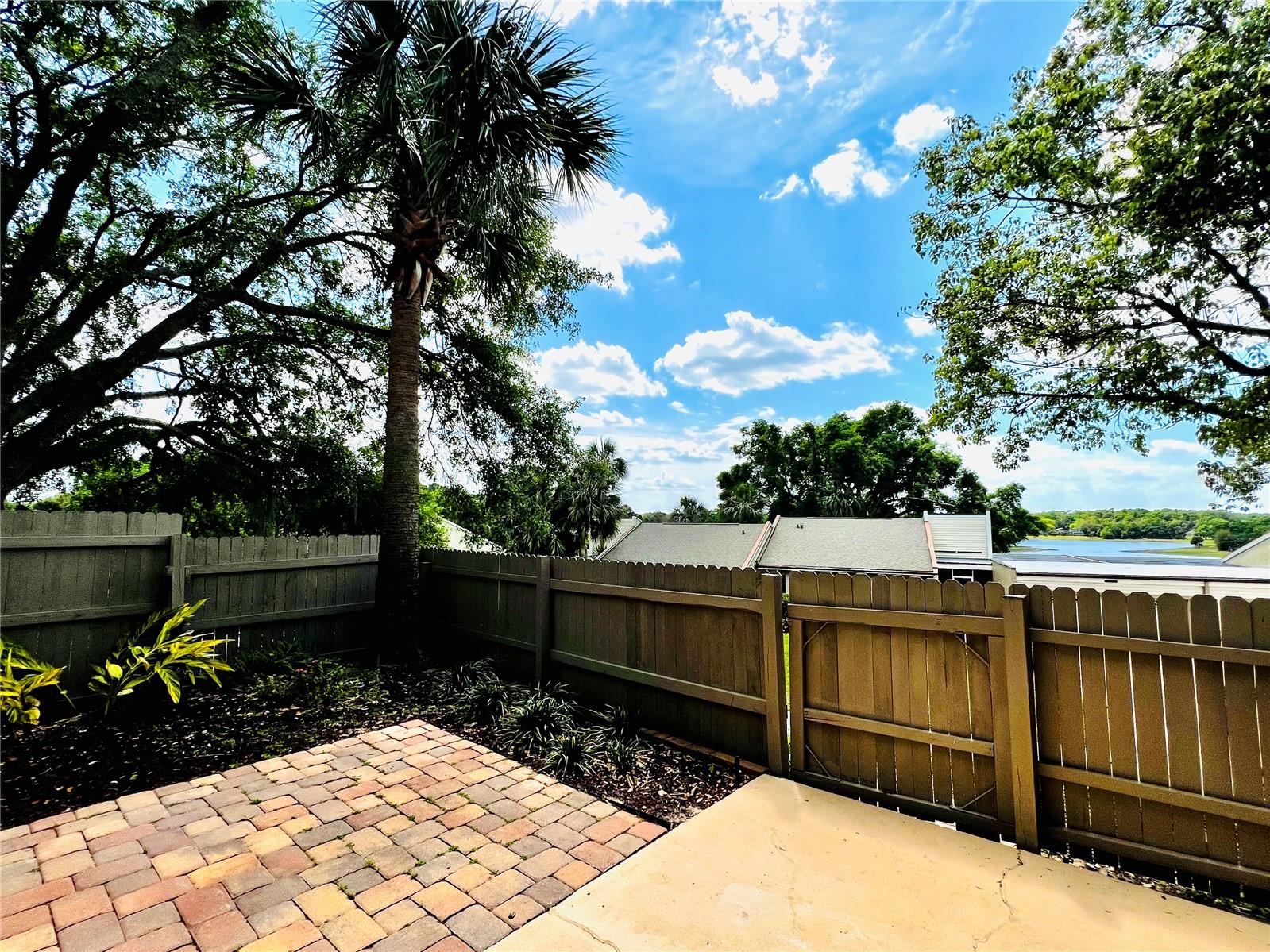 1404 OAK PL #D, APOPKA, FL, 32712