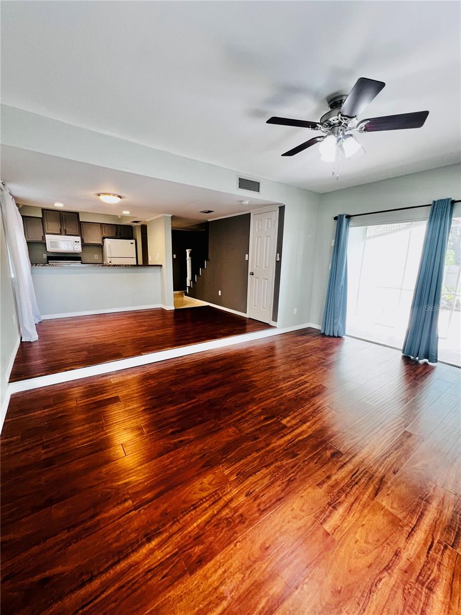 1404 OAK PL #D, APOPKA, FL, 32712