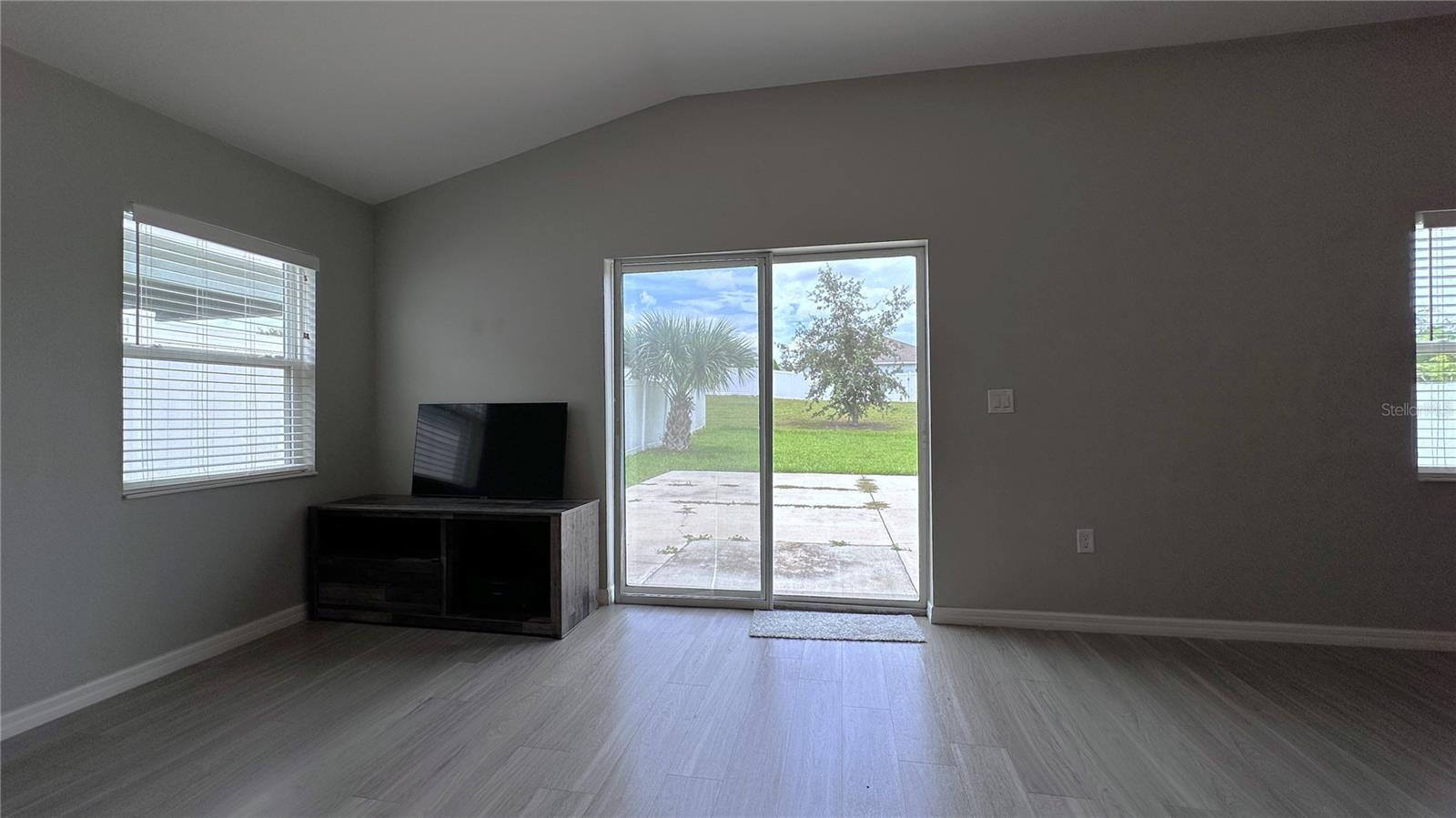 421 PINECREST LOOP, DAVENPORT, FL, 33837