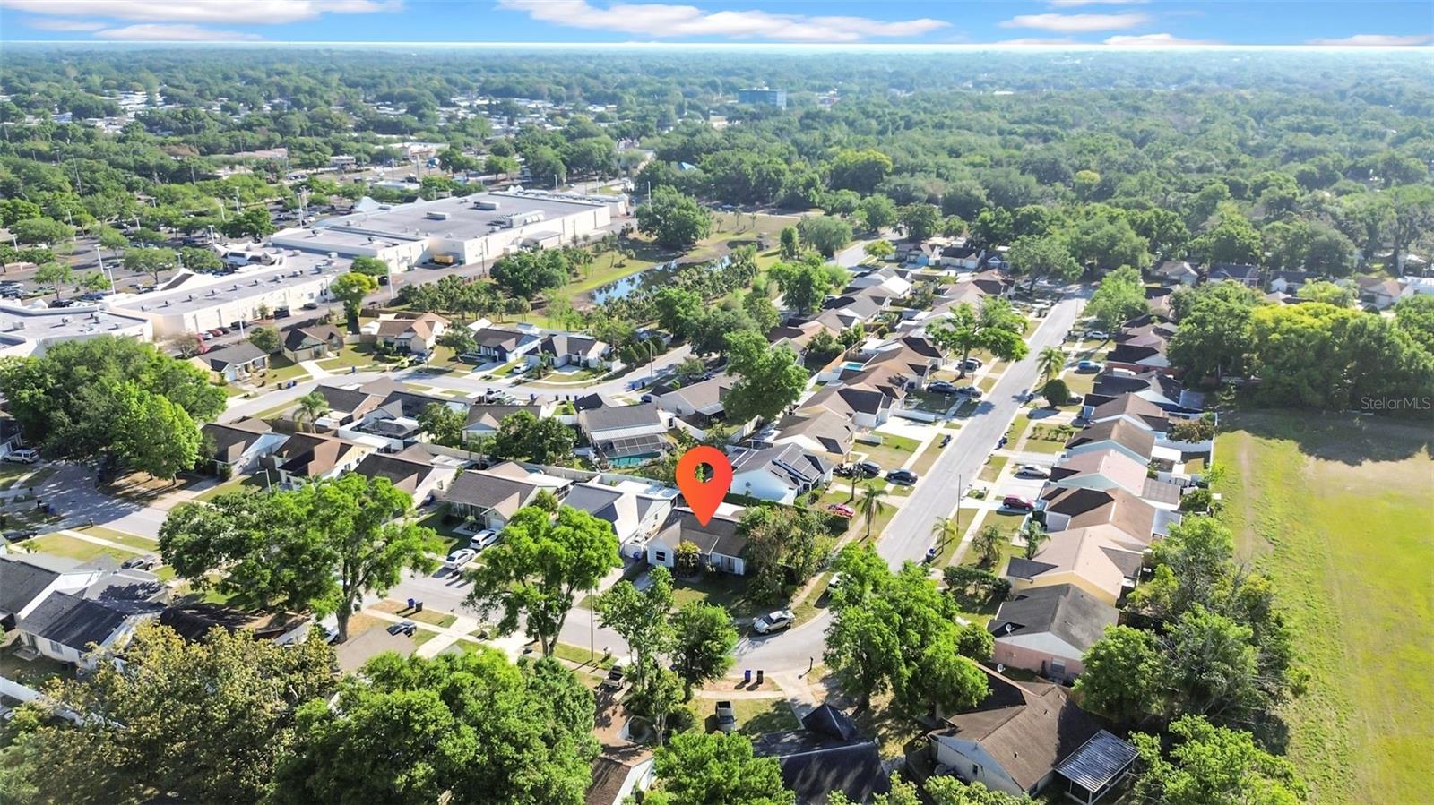 1929 CROWN PARK DR, VALRICO, FL, 33594