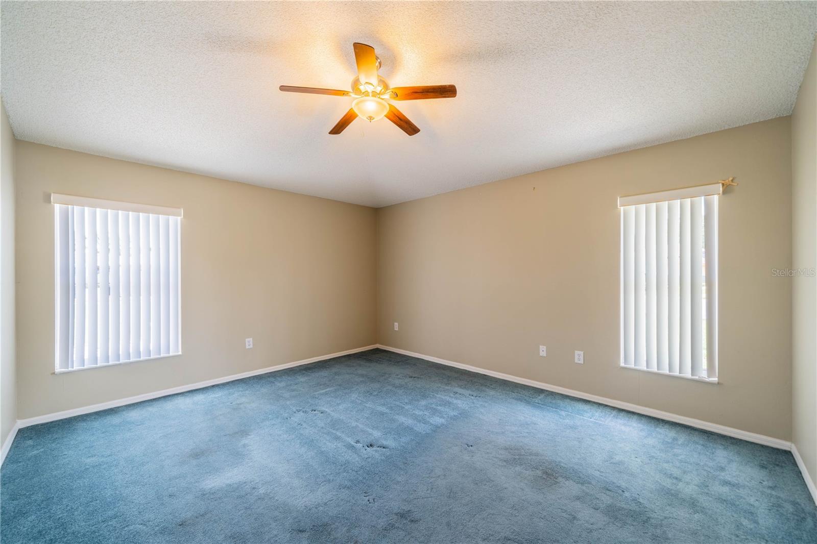 301 CALOOSA PALMS CT, SUN CITY CENTER, FL, 33573
