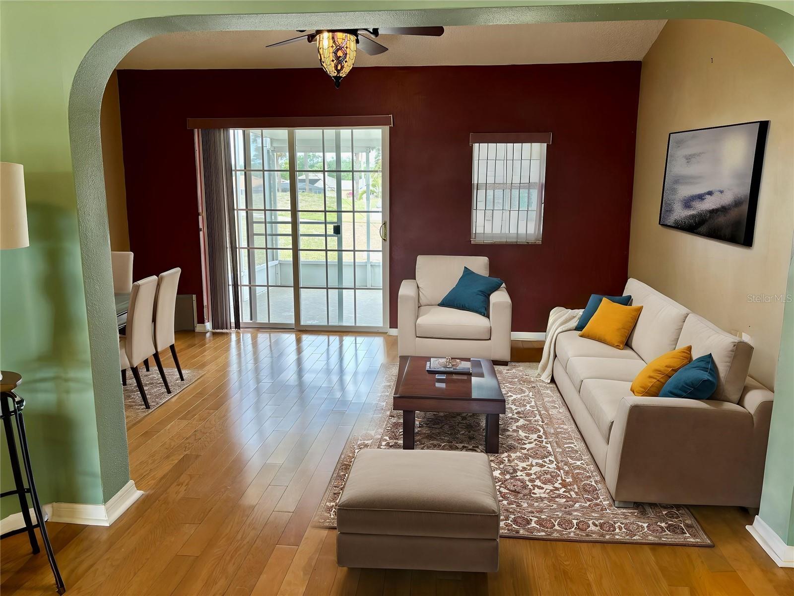 301 CALOOSA PALMS CT, SUN CITY CENTER, FL, 33573