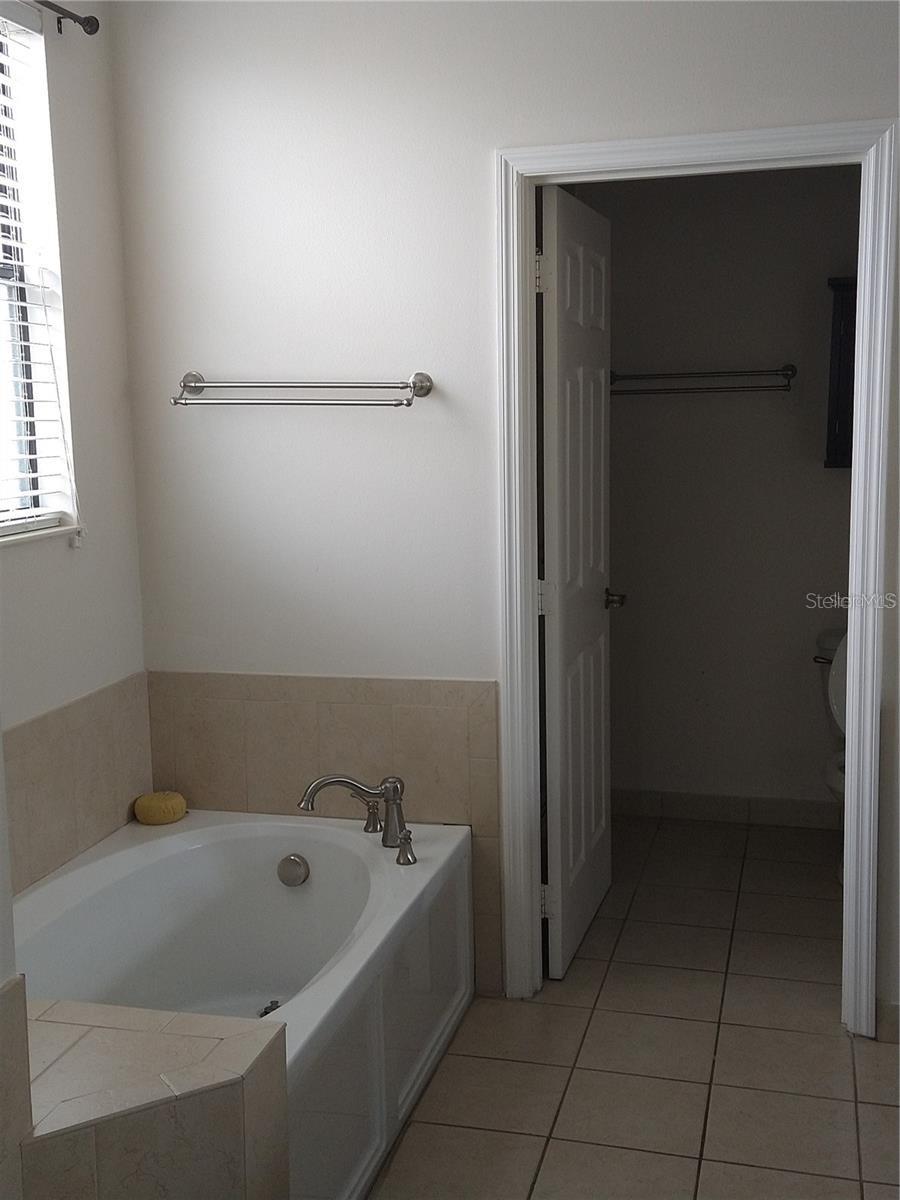 1431 PORTOFINO MEADOWS BLVD, ORLANDO, FL, 32824