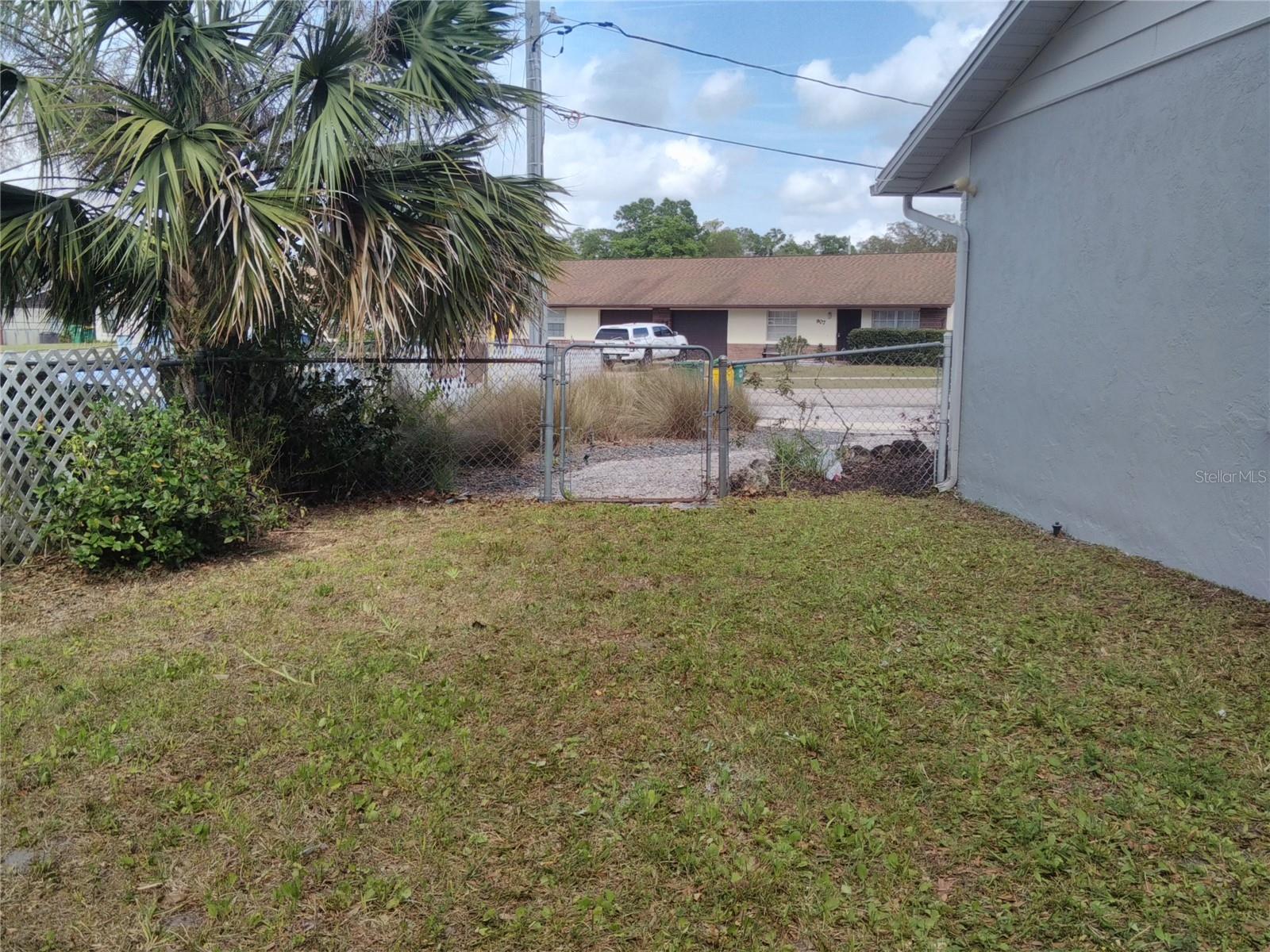 910 HARTFORD DR, DELAND, FL, 32724