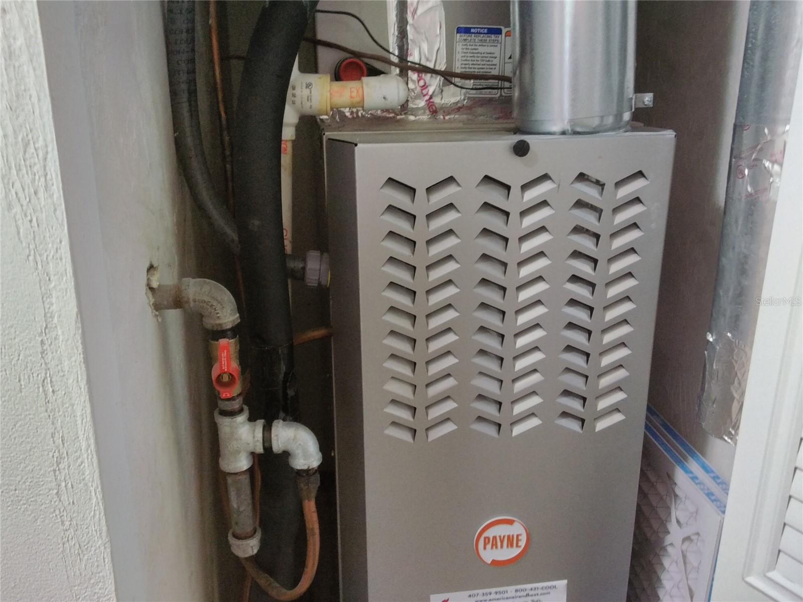 910 HARTFORD DR, DELAND, FL, 32724