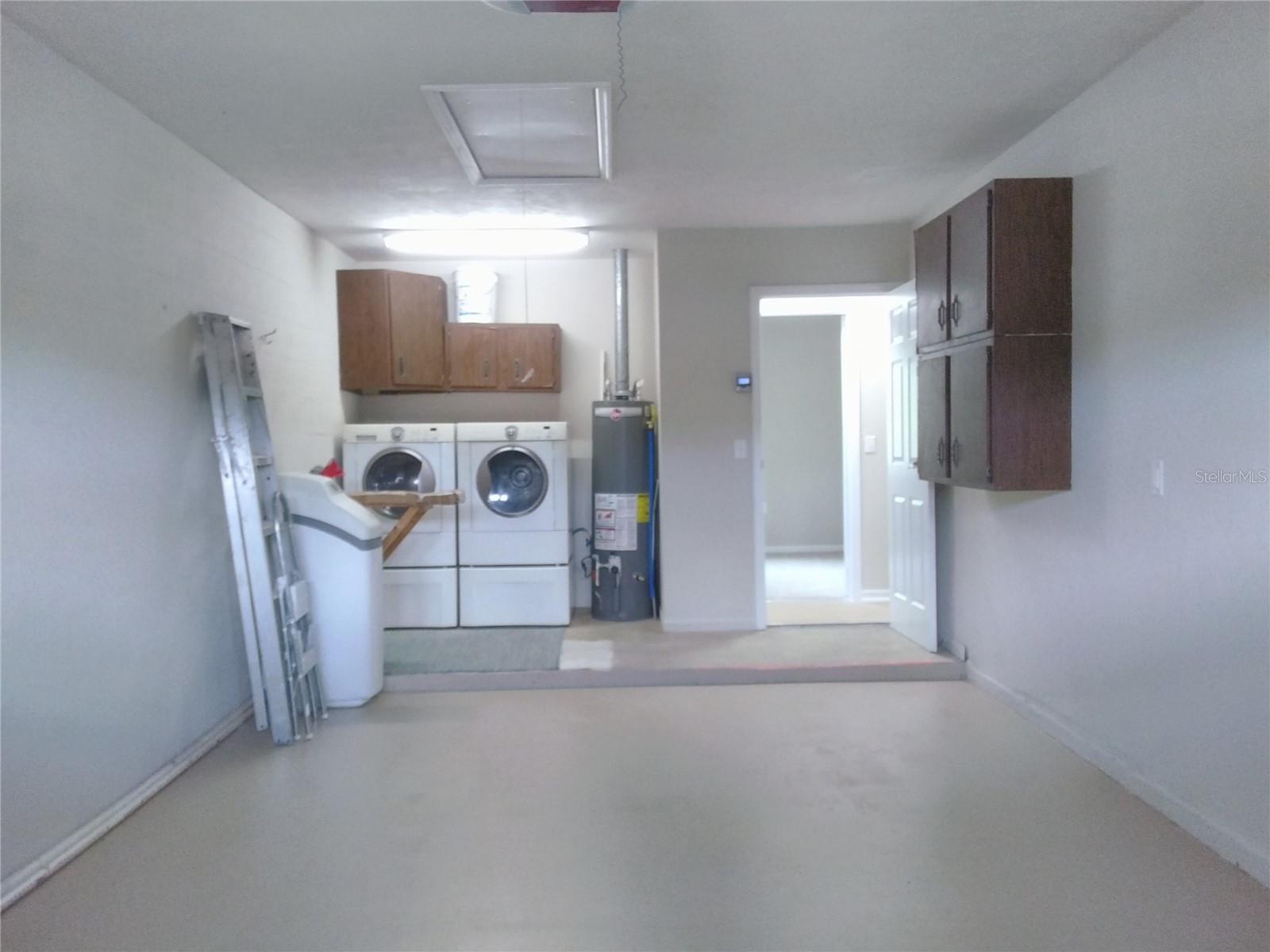 910 HARTFORD DR, DELAND, FL, 32724