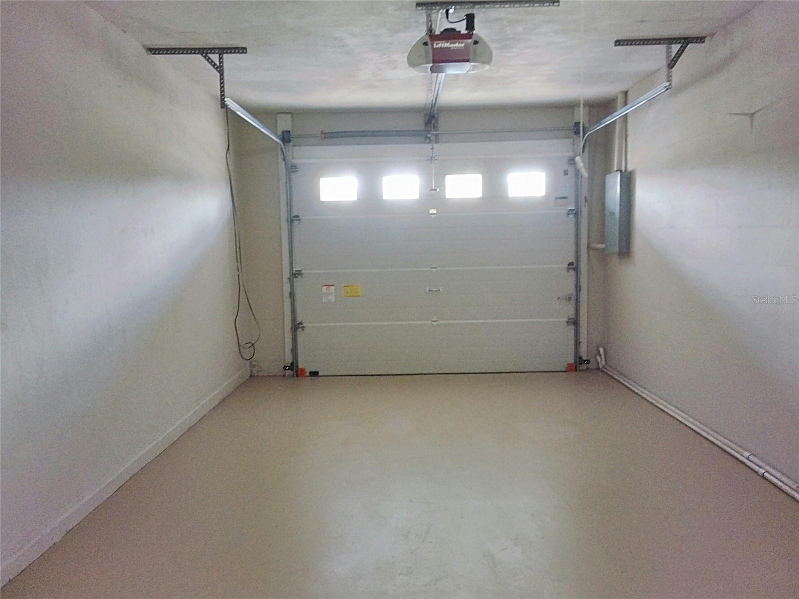 910 HARTFORD DR, DELAND, FL, 32724